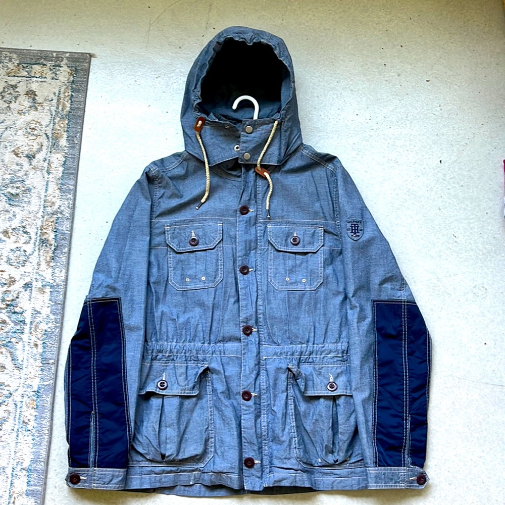 Tommy Hilfiger raincoat!